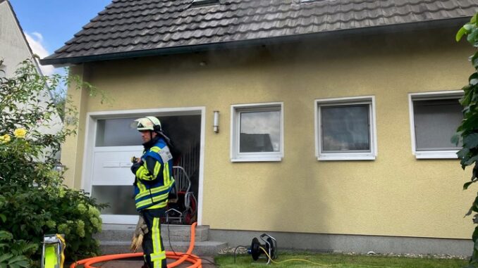 FW-BO: Kellerbrand Im Haarmannsbusch in Stiepel