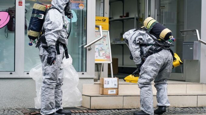 FW-BO: Versandpaket erzeugt Feuerwehreinsatz in Paketshop in Bochum Werne
