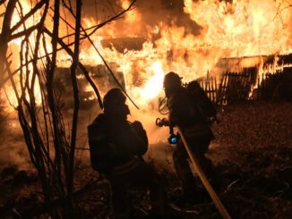 FW-BOT: Laubenbrand in Kleingartenanlage