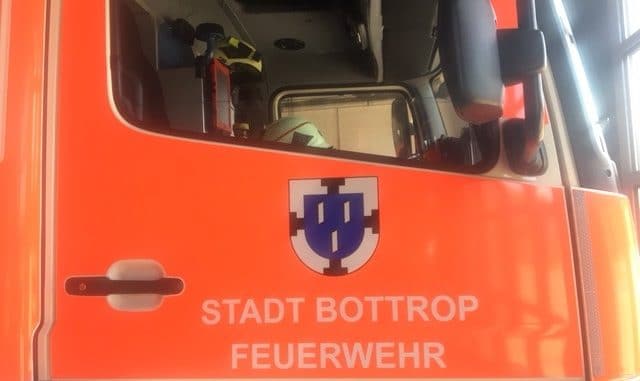 FW-BOT: Verkehrsunfall auf der A2 mit vier beteiligten PKW