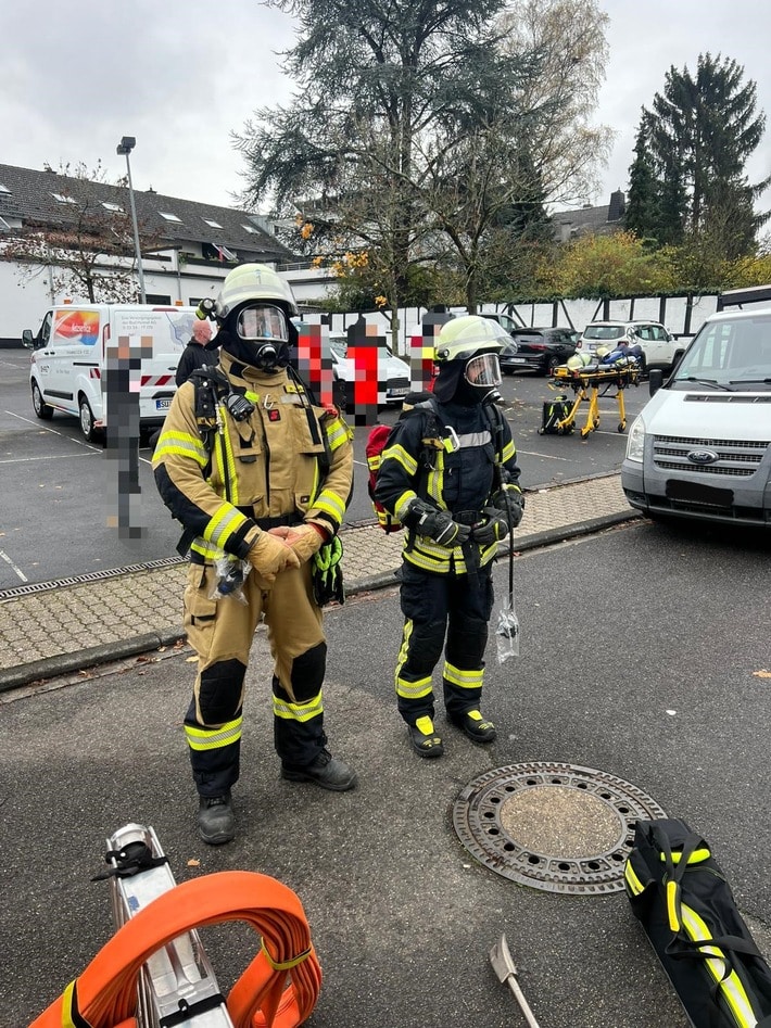 FW Bad Honnef: Kabelverteilung im Keller eines Wohnhauses in Brand geraten