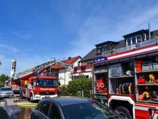 FW Böblingen: Einsatzreicher Mittag für die Feuerwehr Böblingen