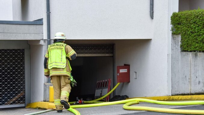 FW Böblingen: Rauchentwicklung aus Tiefgarage in Böblingen