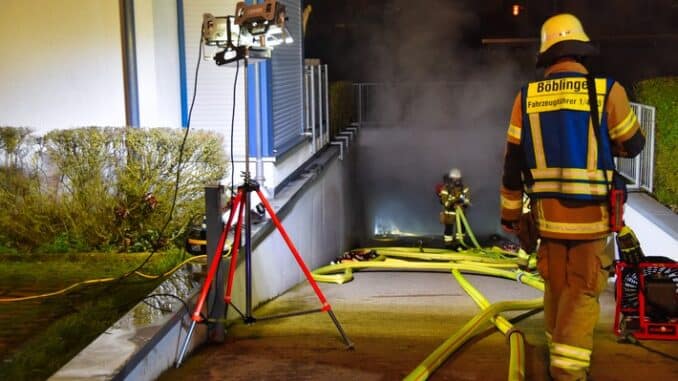 FW Böblingen: Tiefgaragenbrand in der Keltenburgstraße