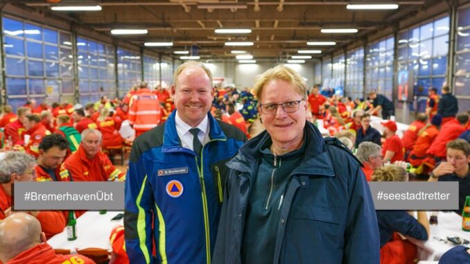 FW Bremerhaven: #BremerhavenÜbt - Seestadtretter ziehen positives Fazit