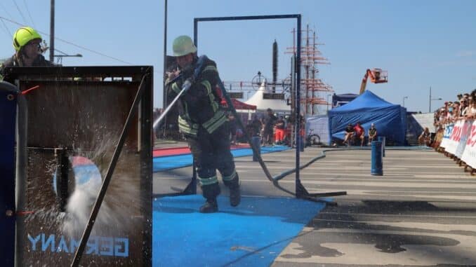 FW Bremerhaven: Einladung Redaktion - Eröffnung der Firefighter Combat Challenge