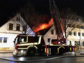 FW Bremerhaven: Feuer in Bremerhaven