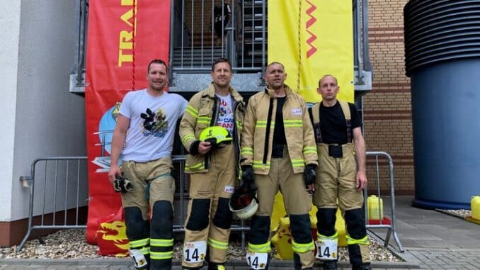 FW Bremerhaven: Feuerwehr Bremerhaven erfolgreich beim Wettkampf - Toughest Firefighter Alive 2023