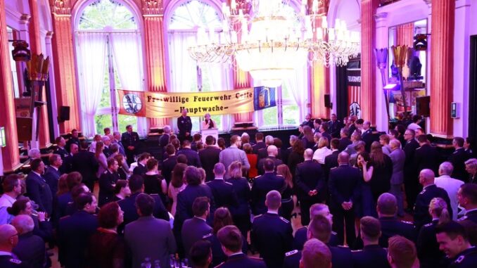 FW Celle: 159. Stiftungsfest - Freiwillige Feuerwehr Celle-Hauptwache feiert Geburtstag!