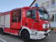 FW Celle: Heckenbrand in Westercelle - Handwerker greifen beherzt ein!