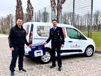 FW Celle: Kaffeevollautomat für die Celler Feuerwehr gespendet