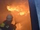 FW-DO: 12.05.2022 - Feuer in Lütgendortmund Dachgeschosswohnung brennt in voller Ausdehnung