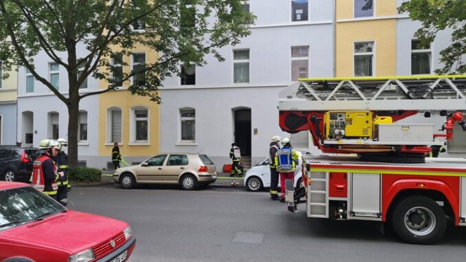 FW-DO: Do Mitte-Nord Feuer mit Menschenleben in Gefahr