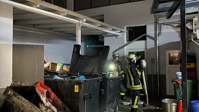 FW-DO: Dortmund-Mitte Feuer in einer Bäckerei - Mitarbeiter verhindern schlimmeres