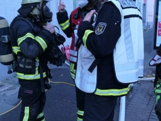 FW-DO: Feuer in Hörde / Mieterin bei Küchenbrand leicht verletzt