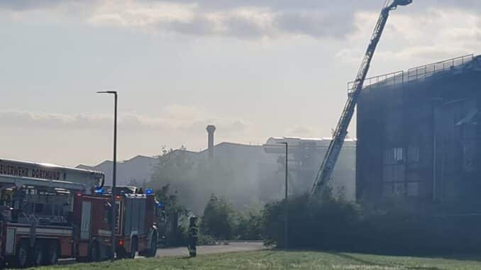 FW-DO: Feuer in einer alten Industrieruine