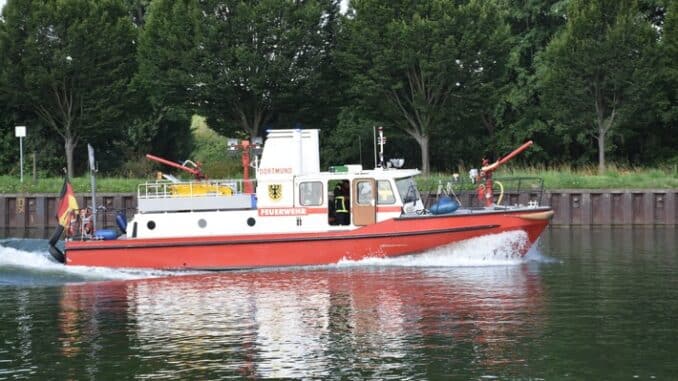 FW-DO: Frachtschiff liegt quer