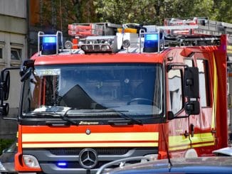 FW-DO: Menschenrettung aus verrauchter Wohnung in Mendege