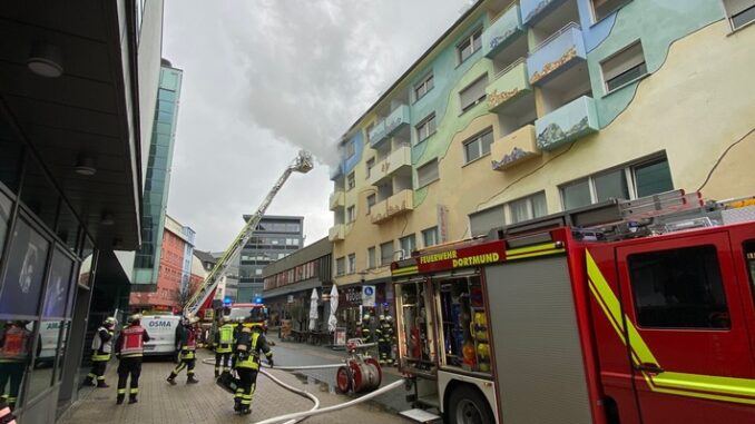 FW-DO: Wohnungsbrand im Brückstraßenviertel fordert ein Todesopfer