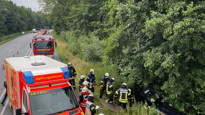FW-DT: Alleinunfall Barntruper Straße