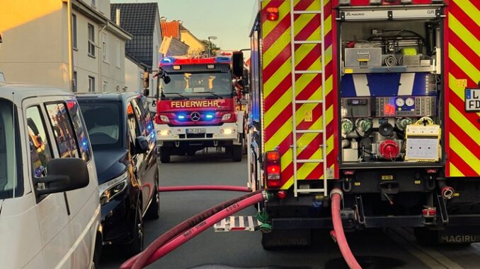 FW-DT: Dachstuhlbrand