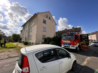 FW-DT: Feuer MiG - Wohnungsbrand in Remmighausen