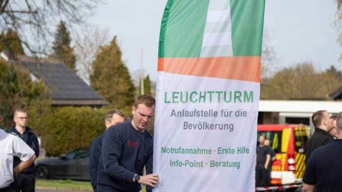 FW-DT: Gemeinsame Pressemitteilung der Stadt Detmold und der Feuerwehr Detmold: &quot;Leuchtturm&quot; für Katastrophenschutz-Übung erstmals aktiviert