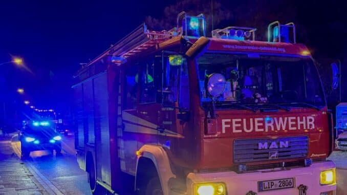 FW-DT: Rauchentwicklung an der Oerlinghauser Straße - Alarm in guter Absicht