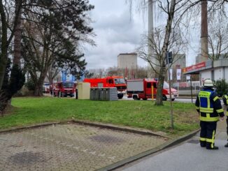 FW Datteln: Wohnungsbrand im Hochhaus stellt sich als verbranntes Essen heraus