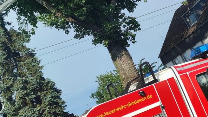 FW Dinslaken: Mehrere unwetterbedingte Einsätze im Stadtgebiet Dinslaken