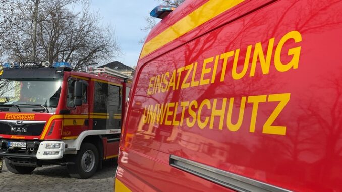 FW Dresden: Gasausströmung nach Bauarbeiten