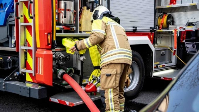 FW Dresden: Informationen zum Einsatzgeschehen der Feuerwehr Dresden vom 30. April 2022