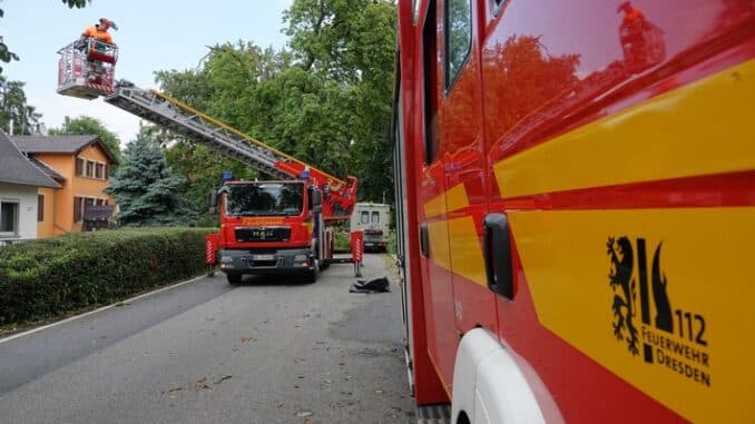 FW Dresden: Unwetterlage im Dresdner Osten