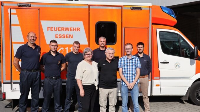 FW-E: Blitzschlag überlebt - Patient bedankt sich bei den Rettern