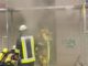 FW-E: Kellerbrand in einem Mehrfamilienhaus - zwei Personen über Drehleiter gerettet.