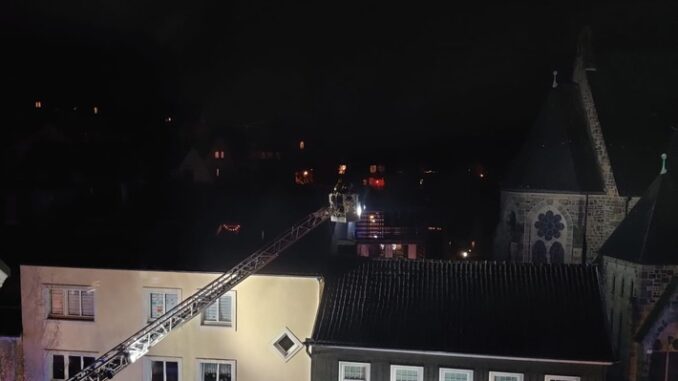 FW-EN: Brand in Döner-Imbiss