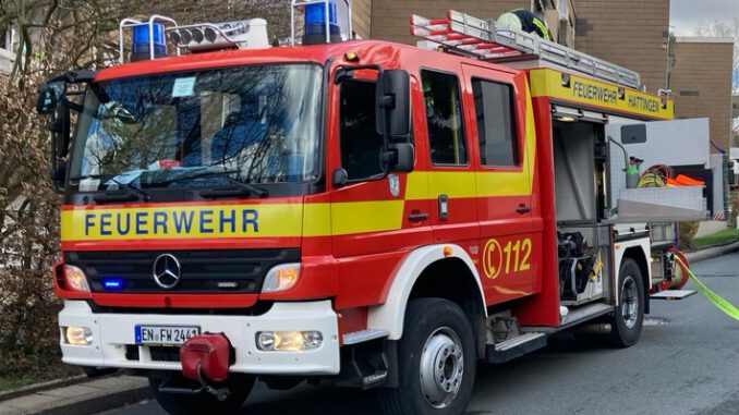 FW-EN: Brand in einer Stromunterverteilung