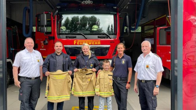 FW-EN: Eigene Uniform für Gevelsbergs Brandschützer von Morgen