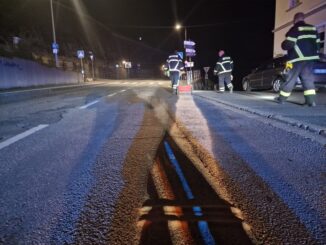 FW-EN: Ente flüchtet vor Feuerwehr und Ölspur durchs Stadtgebiet Herdecke - Zwei Einsätze am Wochenende für die Freiw. Feuerwehr Herdecke