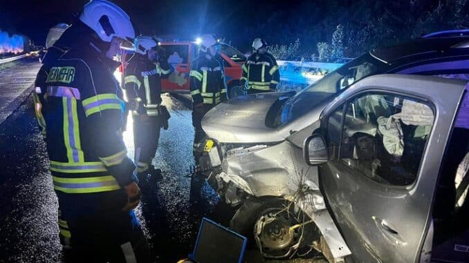 FW-EN: Erneuter Verkehrsunfall auf der A43 - Eine Person verletzt