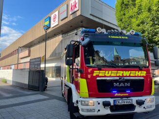 FW-EN: Feuer in einem Einkaufszentrum, Untermauerstr.