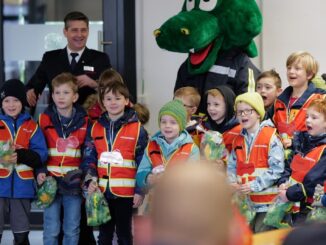 FW-EN: Gründung der Hattinger Kinderfeuerwehr- Die Löschdrachen sind los