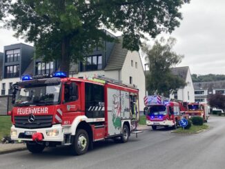 FW-EN: Hattinger Feuerwehr elf Mal im Einsatz