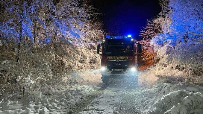 FW-EN: Mehrere wetterbedingte Einsätze für die Feuerwehr Breckerfeld