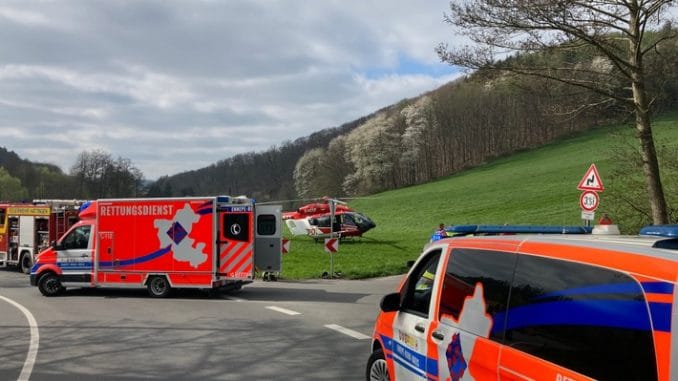FW-EN: Motorradfahrer verunfallt - Rettungshubschrauber im Einsatz