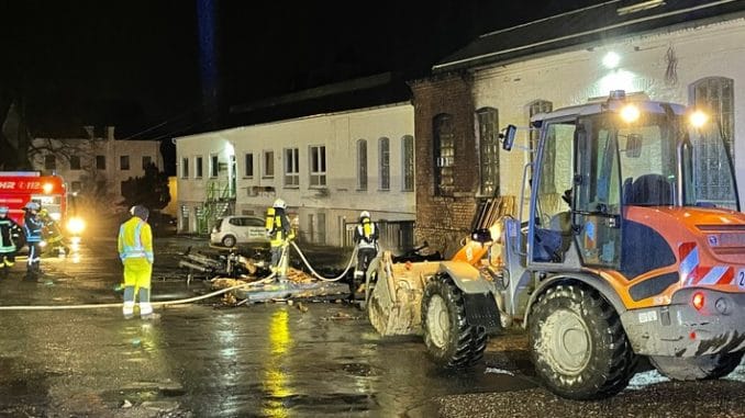 FW-EN: Parallele Feuermeldungen