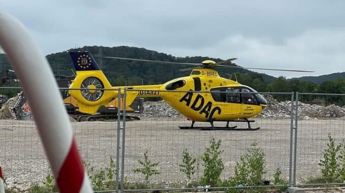 FW-EN: Rettungshubschrauber landet in Hattingen - Feuerwehr unterstützt dreimal den Rettungsdienst