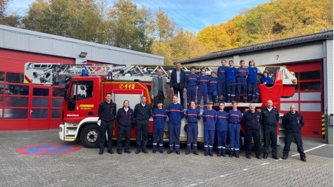 FW-EN: Rotary Club Hagen spendet 18.000 EUR an die Kinder- und Jugendfeuerwehr der freiwilligen Feuerwehr Herdecke