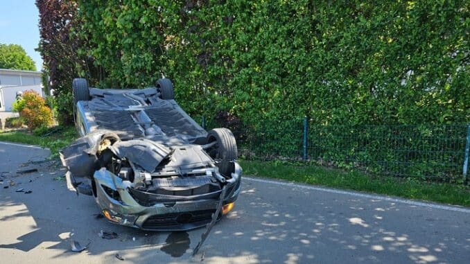 FW-EN: Verkehrsunfall auf L699