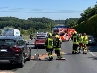 FW-EN: Verkehrsunfall auf der Autobahn A1